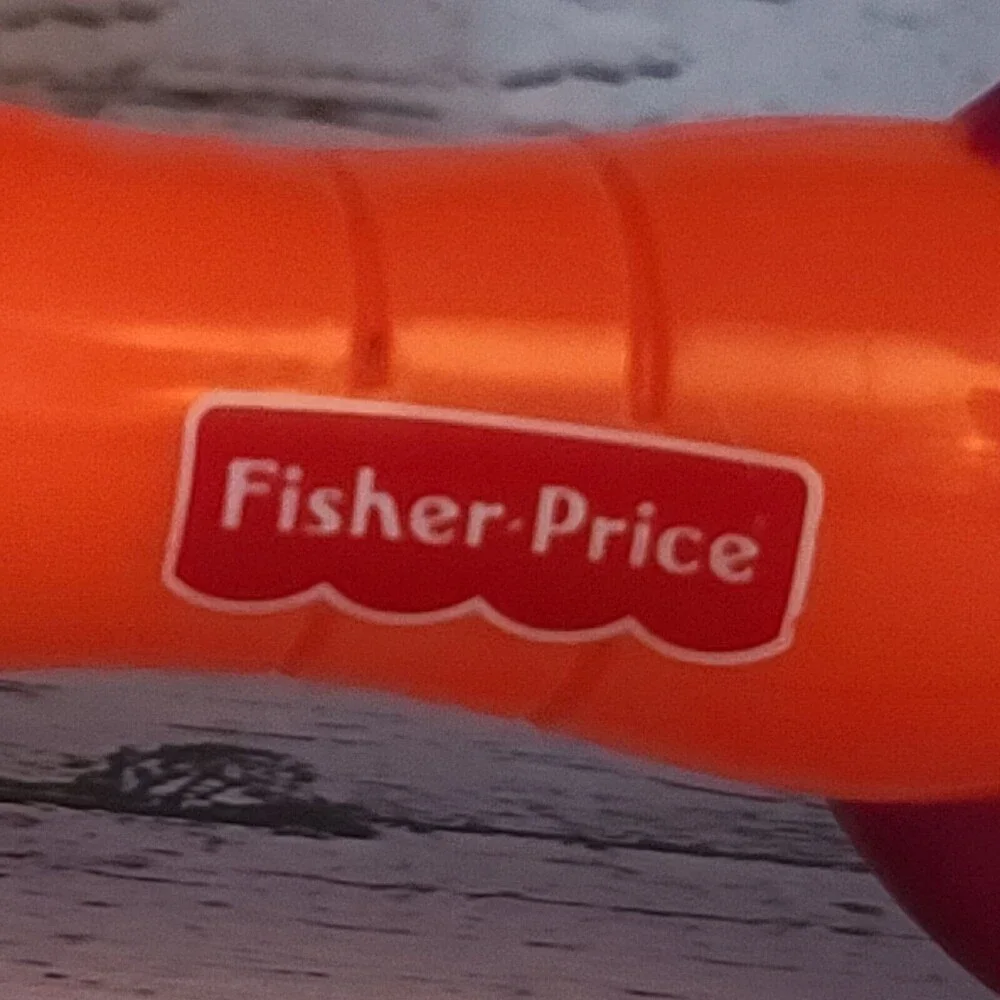 Fisher Price Googly Eye Fish Maraca Orange Red Yellow